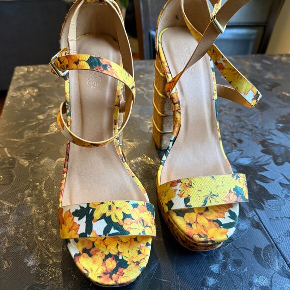 Charlotte Russe Floral Platform Heels – Size 9 🌸✨ - Picture 4 of 4